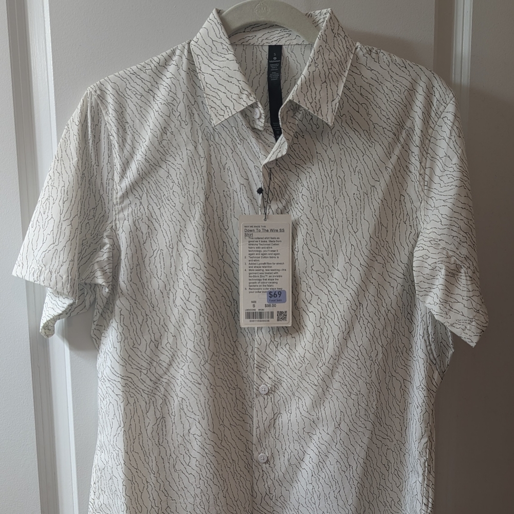 lululemon athletica White and Black Patterned Shirt